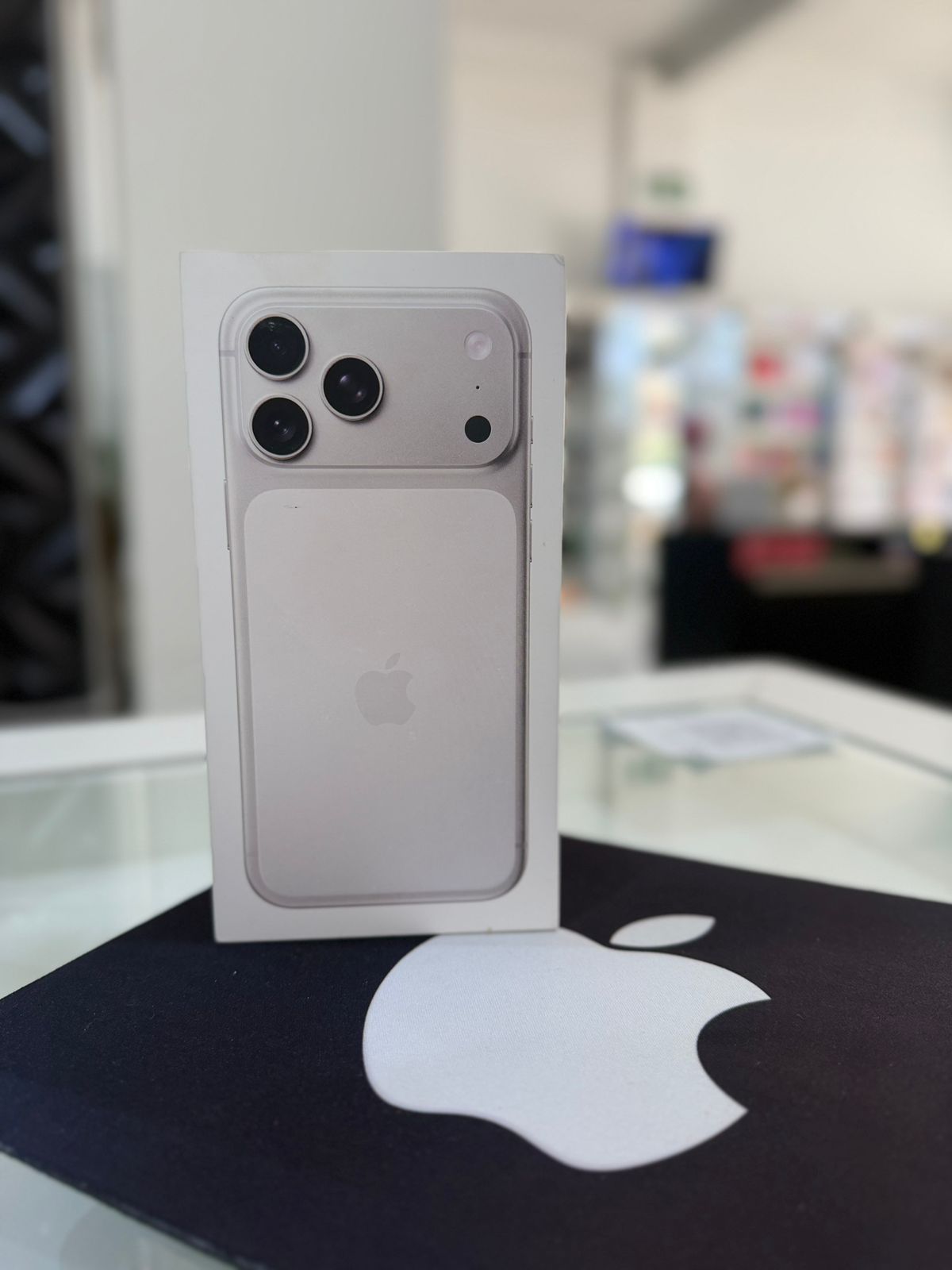 iPhone 17 Pro 256 Silver ou Laranja